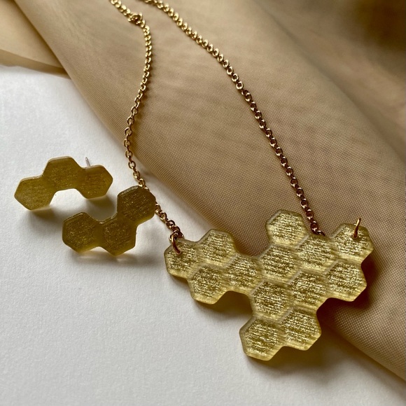 Honeycomb Necklace and Earring Set - Picture 1 of 3